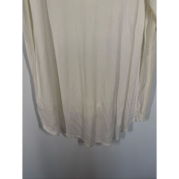 Box 1 H by Halston high low cream blouse size medium - Picture 9 of 10